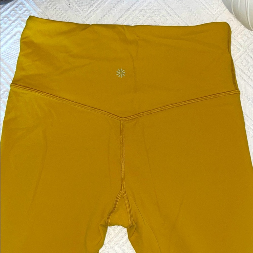 Athleta 7/8 inch leggings! Lightly worn!